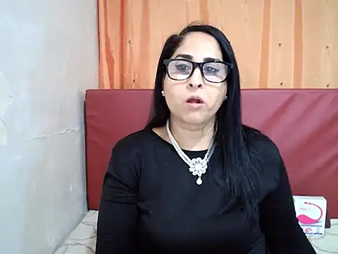 Snapshot of Indiankushy chatting on 10-03-25, 05:03 Indiankushy online show from 10-03-25, 05:03