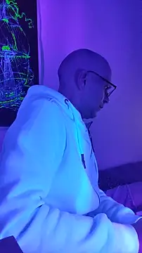 Snapshot of hardcap chatting on 02-25-26, 03:51 hardcap online show from 02-25-26, 03:51