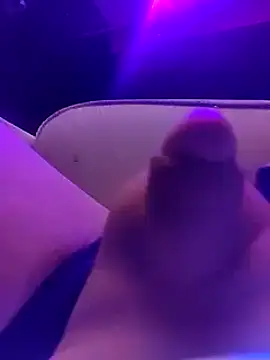 Snapshot of hardcap chatting on 02-17-26, 12:52 hardcap online show from 02-17-26, 12:52