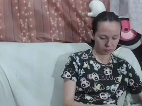 Snapshot of Venusluxodomme chatting on 02-08-26, 04:10 Venusluxodomme online show from 02-08-26, 04:10