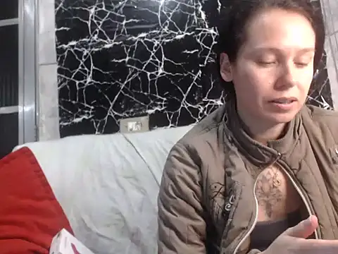 Venusluxodomme online show from 05-28-26, 03:14