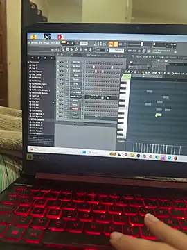 kiarafonseca  online show from 05-16-26, 11:04