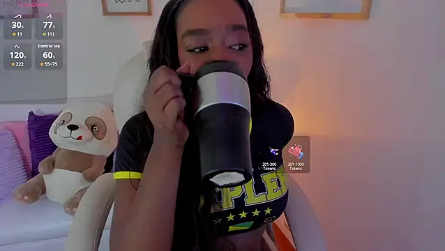 zobe love online show from 10-03-25, 06:09