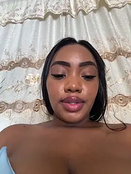 Snapshot of MonicaSex_ chatting on 05-31-26, 07:03 MonicaSex online show from 05-31-26, 07:03