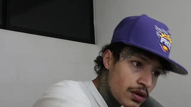 trieone online show from 03-23-25, 02:37