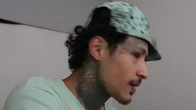 trieone online show from 03-20-25, 02:19