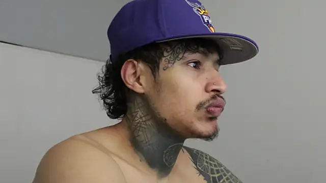 trieone online show from 03-02-25, 03:02