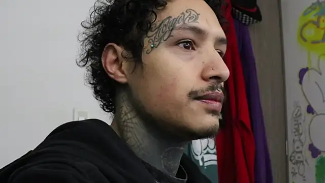 trieone online show from 10-30-25, 08:56