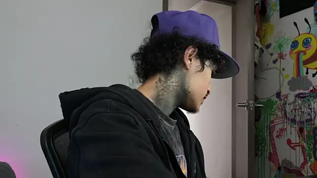 trieone online show from 03-14-26, 02:01