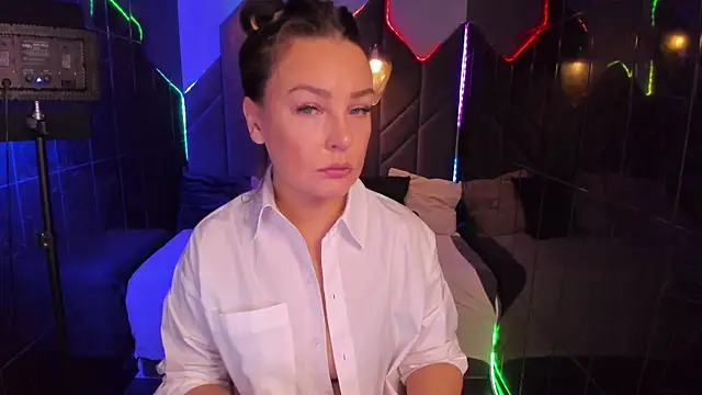 MilenaMellow online show from 11-20-25, 08:31