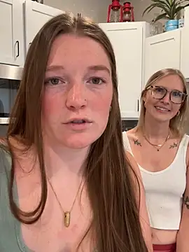 PussiesnCream  online show from 09-25-25, 03:51