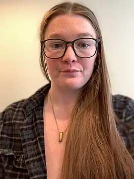 PussiesnCream  online show from 04-14-26, 07:08