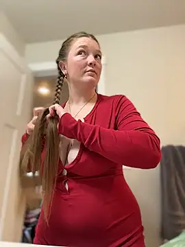 PussiesnCream  online show from 01-06-26, 09:08