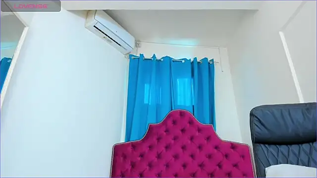 ninnadee online show from 06-17-26, 05:07