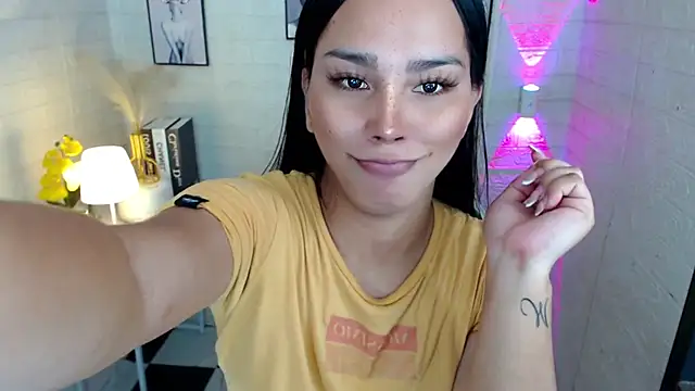 urnaughtydolly69 online show from 11-06-25, 02:04