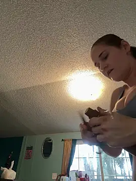 lolabunny9 online show from 02-15-26, 03:44