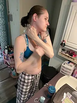 lolabunny9 online show from 03-13-26, 02:55