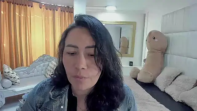 gaby trent online show from 02-10-26, 02:49