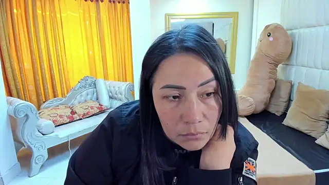 gaby trent online show from 10-23-25, 02:16