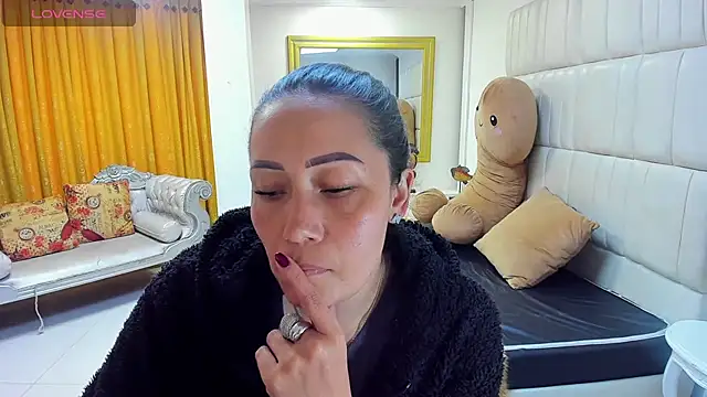 gaby trent online show from 03-18-25, 03:55