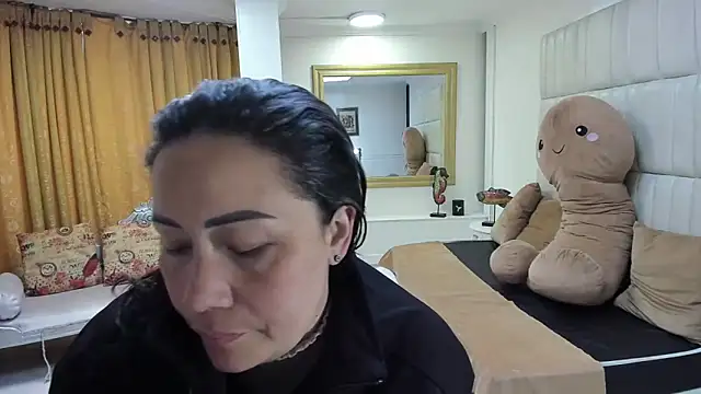 gaby trent online show from 09-18-25, 01:25