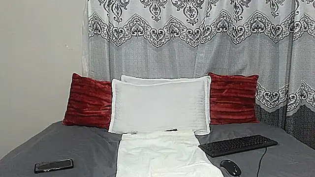 NikkyJigglesX online show from 10-04-25, 02:51