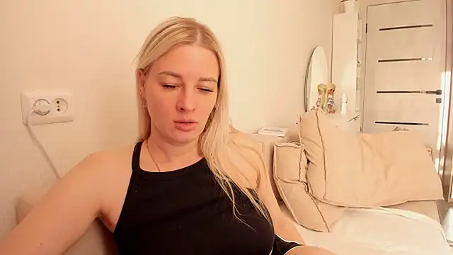 HILT ON online show from 11-25-25, 06:03