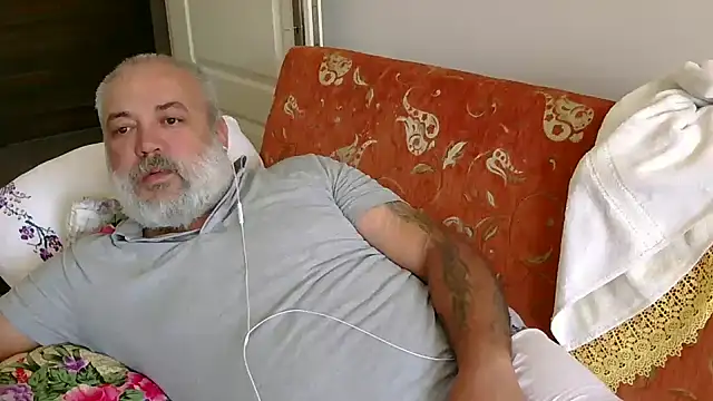 husoizmir online show from 10-01-25, 12:42