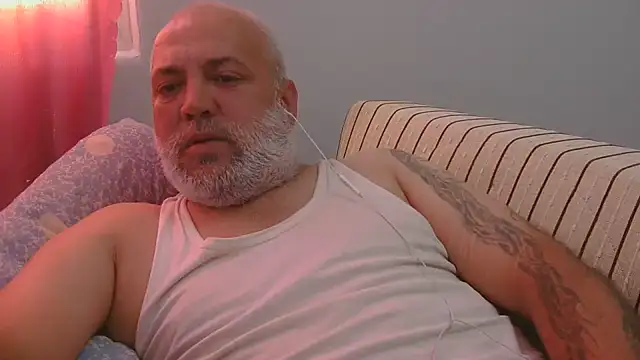 Snapshot of husoizmir chatting on 06-28-26, 10:32 husoizmir online show from 06-28-26, 10:32