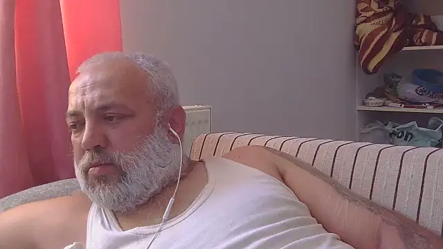 Snapshot of husoizmir chatting on 07-15-26, 10:55 husoizmir online show from 07-15-26, 10:55