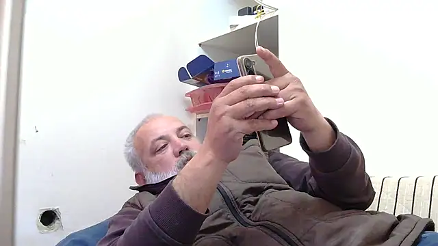 husoizmir online show from 05-04-26, 01:25