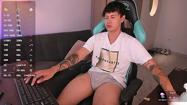 LeaneSeb online show from 02-11-26, 05:13