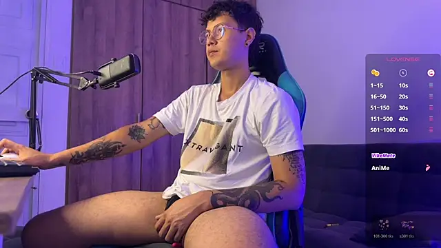 LeaneSeb online show from 04-26-26, 02:36