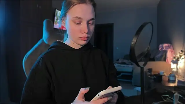 Rachel Ro online show from 01-10-25, 07:57