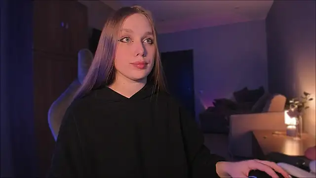 Rachel Ro online show from 12-22-24, 12:17