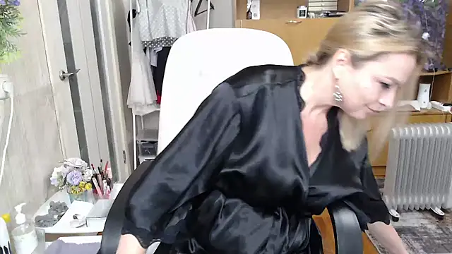 Mika Passion online show from 10-01-25, 07:02