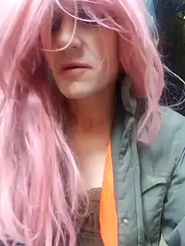 KandiK37 online show from 01-28-25, 07:21