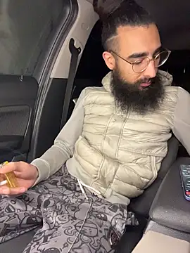 Av0caT online show from 12-17-25, 12:37