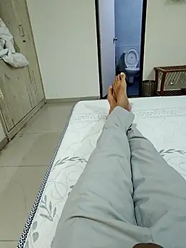 GUJJU GUJARATI online show from 01-09-26, 09:38