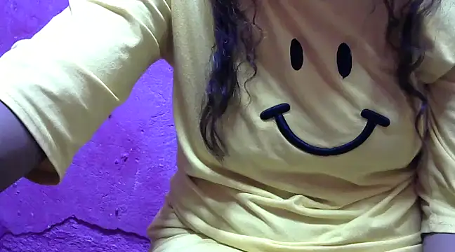 Snapshot of BicolorKissLove chatting on 02-28-25, 01:58 BicolorKissLove online show from 02-28-25, 01:58