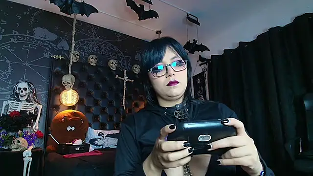 Snapshot of AlexHoe_ chatting on 11-30-25, 06:41 AlexHoe online show from 11-30-25, 06:41