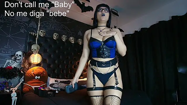 AlexHoe  online show from 06-12-26, 06:49