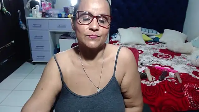pervert mommy  online show from 05-23-26, 10:03