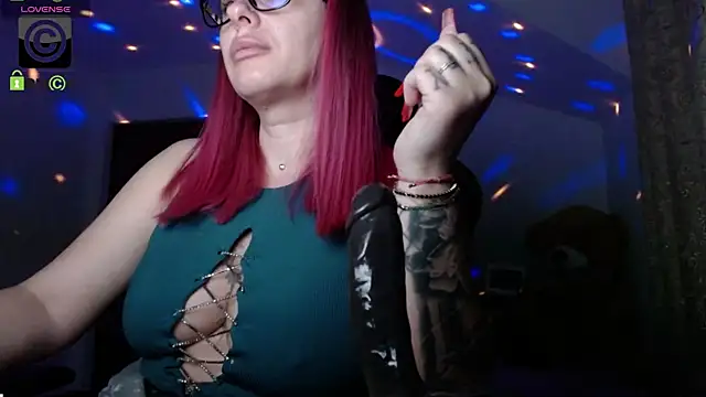 SonyaDevon online show from 04-14-26, 03:00