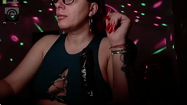 SonyaDevon online show from 04-22-26, 02:51