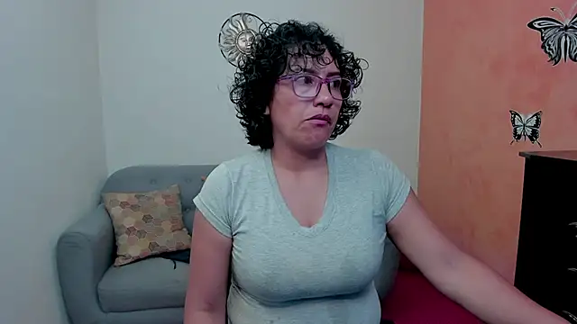 scarlet wet online show from 05-16-26, 11:48