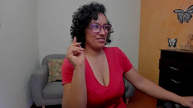 Snapshot of scarlet_wet chatting on 06-16-26, 12:10 scarlet wet online show from 06-16-26, 12:10