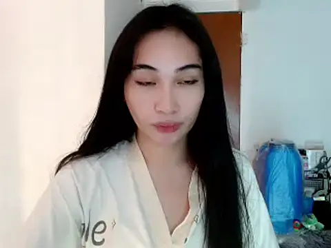 Snapshot of SweetLilly_18 chatting on 01-17-25, 10:55 SweetLilly 18 online show from 01-17-25, 10:55