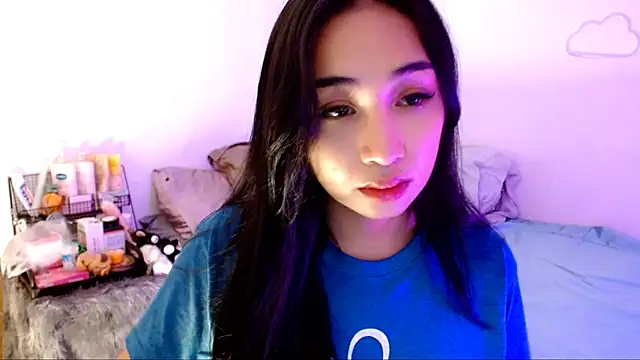 SweetLilly 18 online show from 11-02-25, 02:16