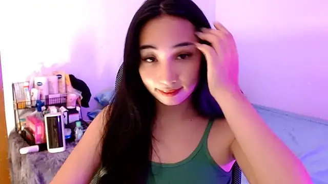 SweetLilly 18 online show from 11-17-25, 03:54